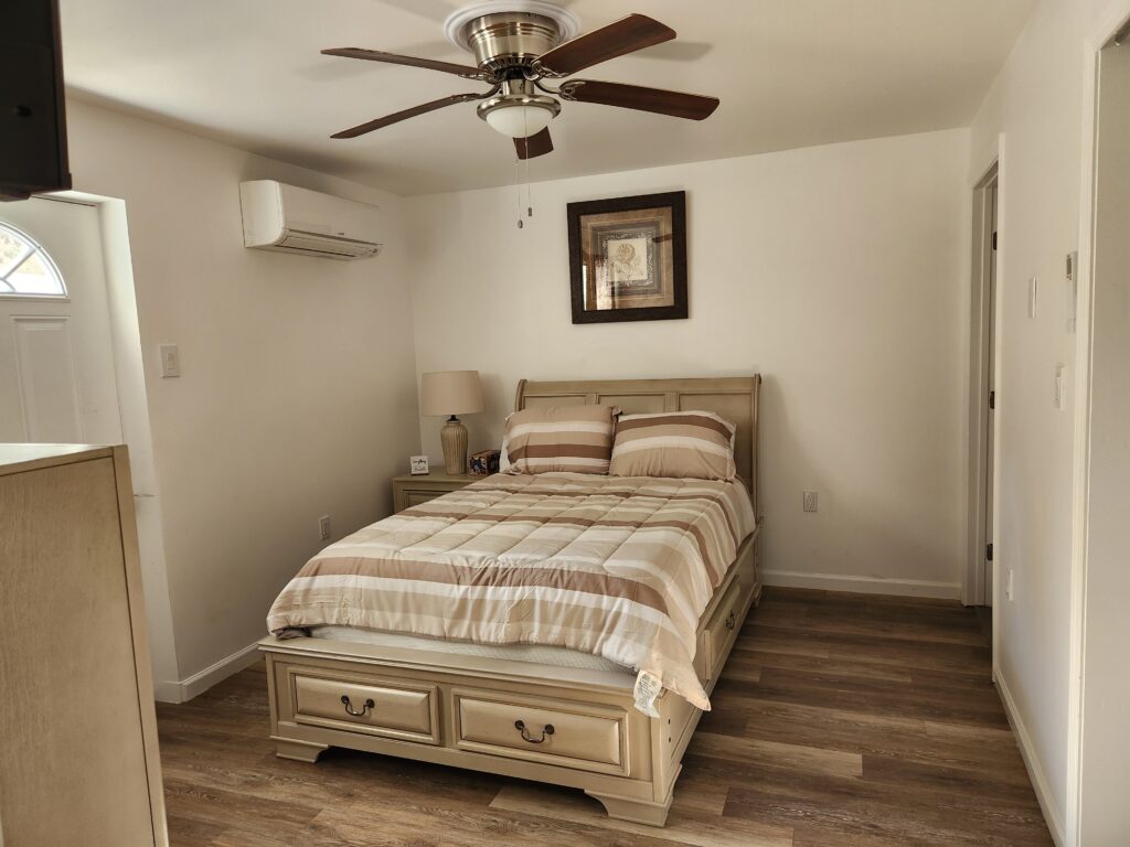 Furnished Senior Living Suite - Suite 10