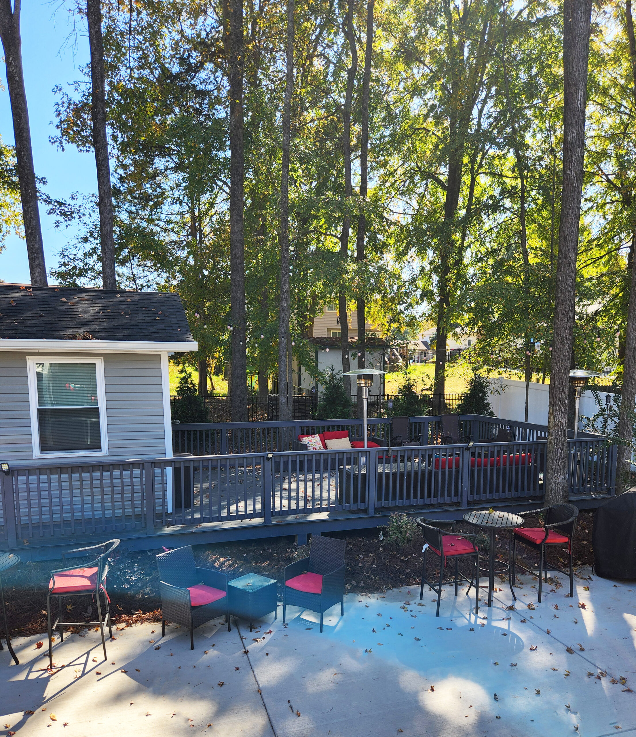 Independent Living Community - Deck